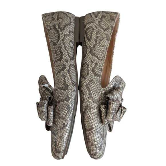 Gentle Souls Kenneth Cole Eugene Ribbon Bow Leather Snakeskin Loafers Flats 9.5 - Picture 2 of 10
